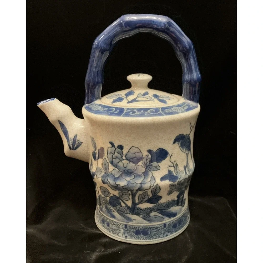 Vintage Chinese Blue & White Chinoiserie Motif Porcelain Teapot Bird Floral